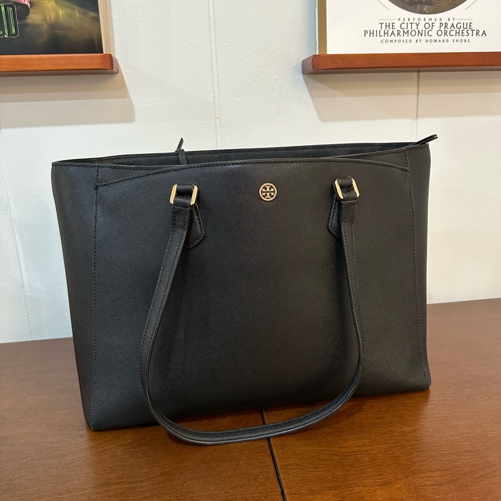Tory Burch Robinson Tote